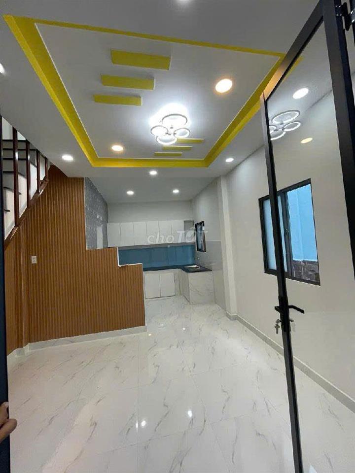 3.72 tỷ mà có nhà mới đẹp ngay trung tâm Bình Thạnh… giờ còn mấy căn?