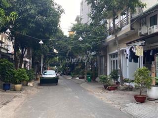 Giá tốt mua để ở hoặc để đầu tư có sẵn dòng tiền.
