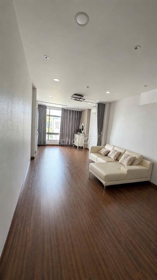 Bán nhà mặt tiền 76 Nguyễn Văn Thương – Gần landmark 81, vị trí đẹp