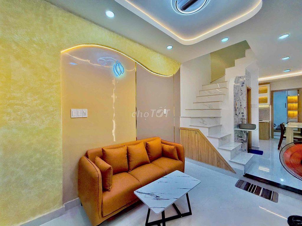 NHÀ ĐẸP KHU TRUNG TÂM BÌNH THẠNH NGAY VÒNG XOAY HÀNG XANH