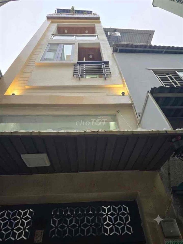 Nhà 5 Tầng BTCT - Bà Hạt Q.10 - 4  PN 4 WC