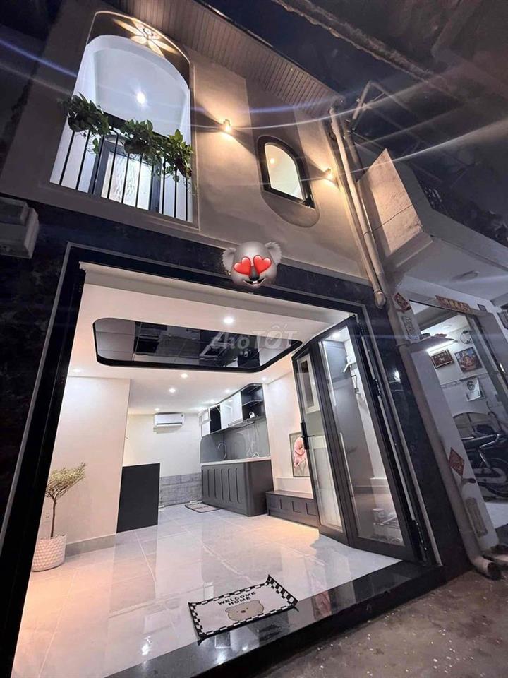 SIÊU PHẨM TRUNG TÂM Q11 , NHÀ MỚI ĐẸP LUNG LINH , FULL NỘI THẤT