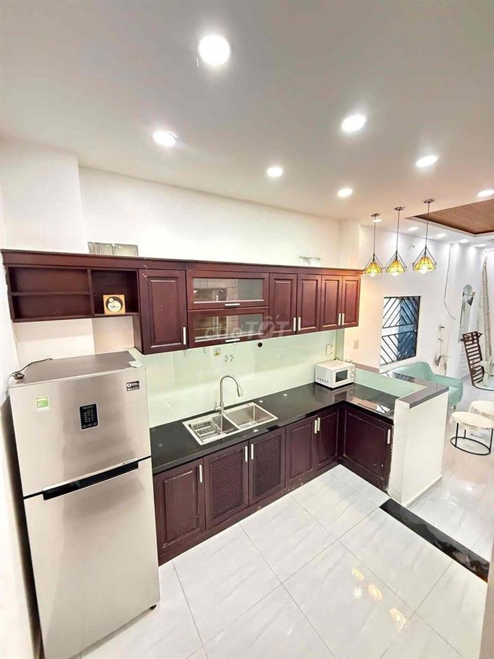 Nhà Mới Đẹp 4 Tầng - 120 m² SD - 3 PN - Sát HXH
