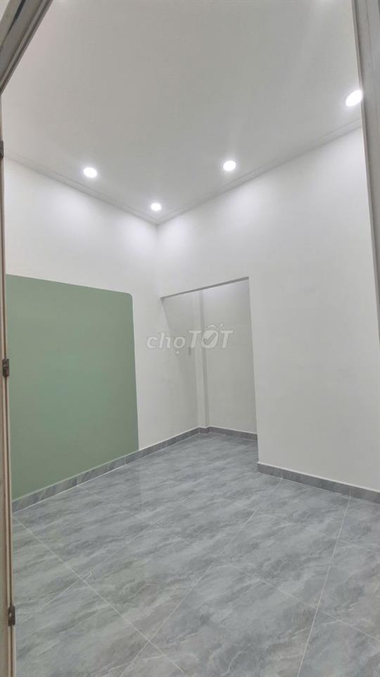 Ngang 6m - CN 42 m² - Trung Tâm Q.8  Sát King Coffee