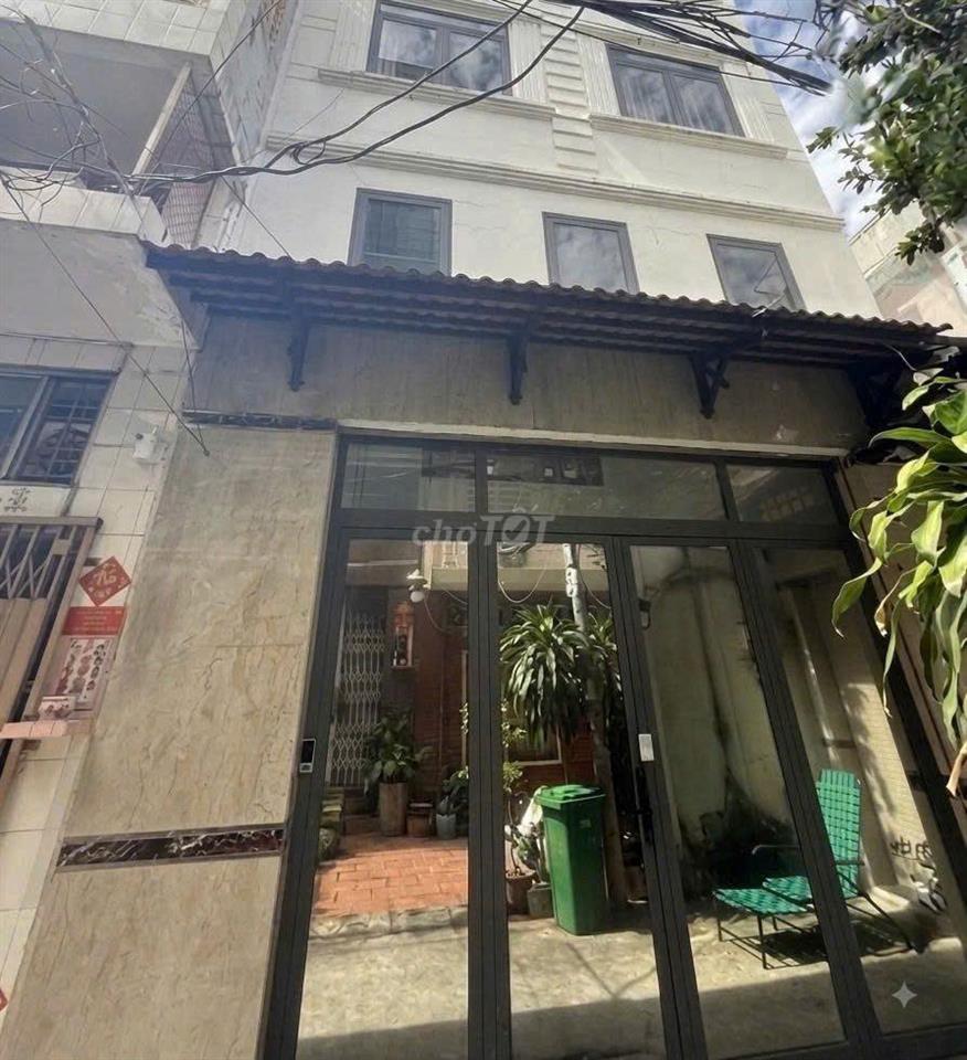 Ngang 6m - CN 42 m² - Trung Tâm Q.8  Sát King Coffee
