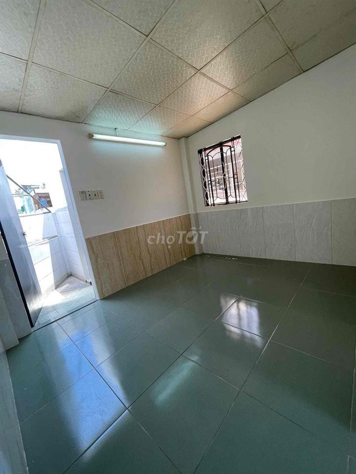 Nhà 3 Tầng BTCT - 126 m² SD - Lê Đại Hành Q.11 - Hẻm 3m5 - Nhỉnh 5 Tỷ