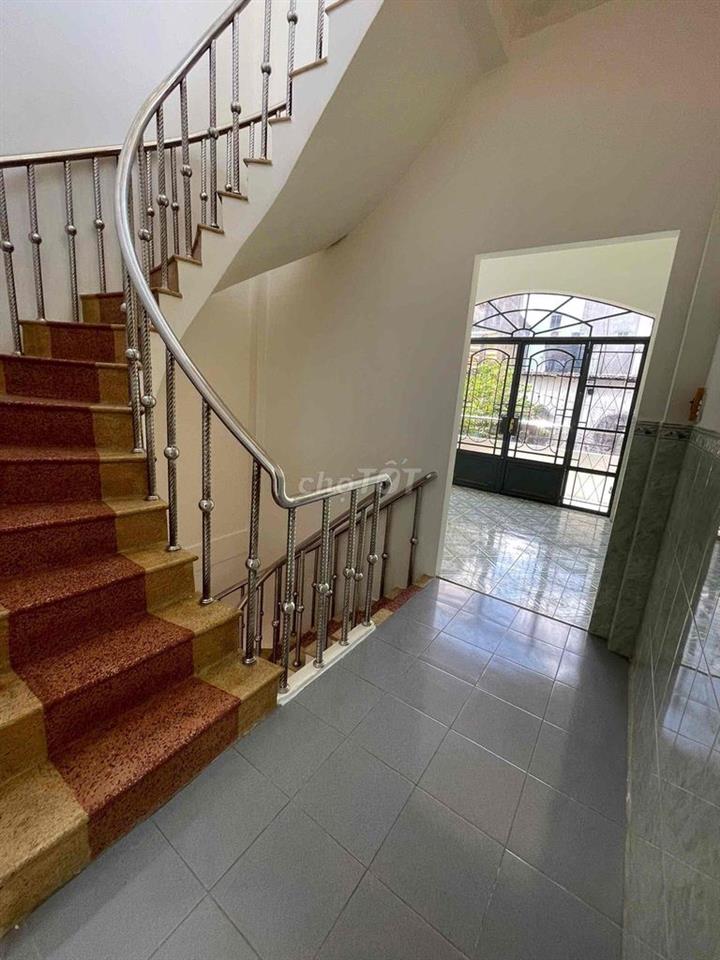 Nhà 3 Tầng BTCT - 126 m² SD - Lê Đại Hành Q.11 - Hẻm 3m5 - Nhỉnh 5 Tỷ