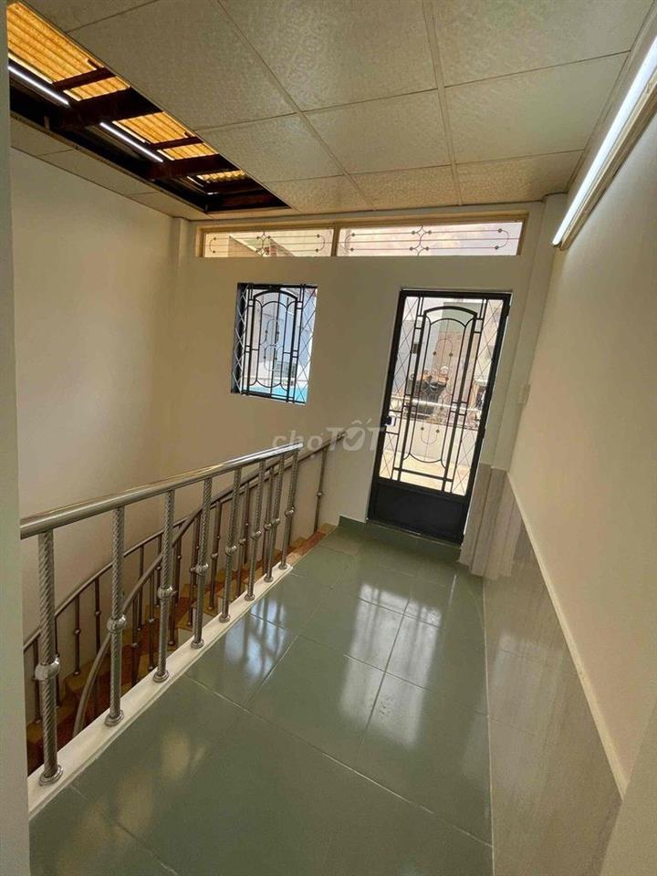 Nhà 3 Tầng BTCT - 126 m² SD - Lê Đại Hành Q.11 - Hẻm 3m5 - Nhỉnh 5 Tỷ