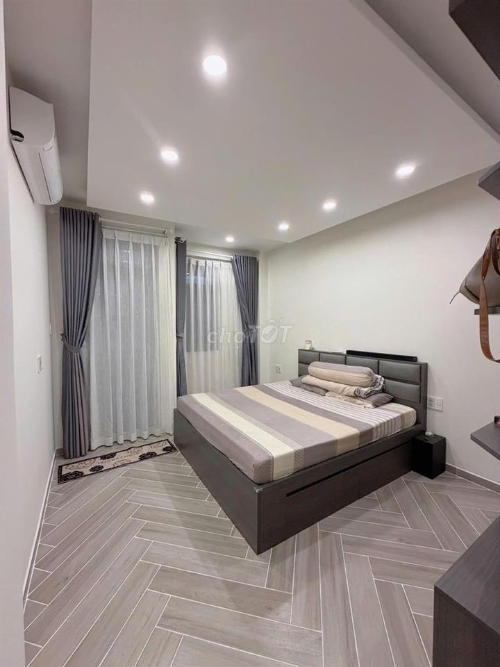 Sau Lưng MT Nguyễn Duy Q.8, 5 Tầng BTCT