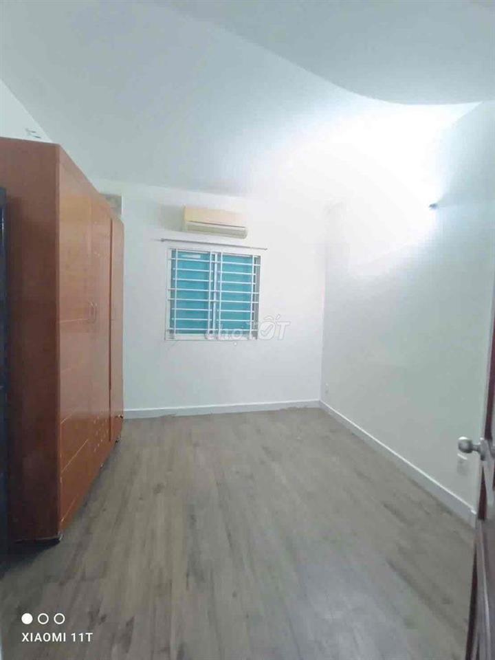 CẦN TIỀN GẤP BÁN NHÀ Q.1 GIẢM 1 TỶ 1