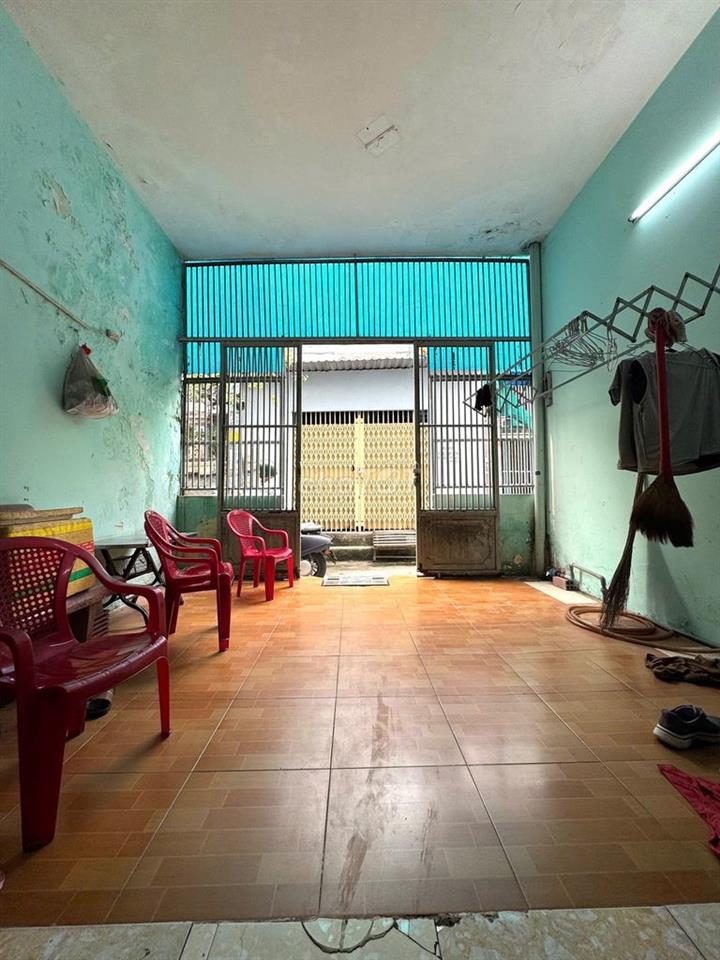 GẤP BÁN NHÀ 80M2 ĐẤT - XE TẢI VÔ TỚI NƠI