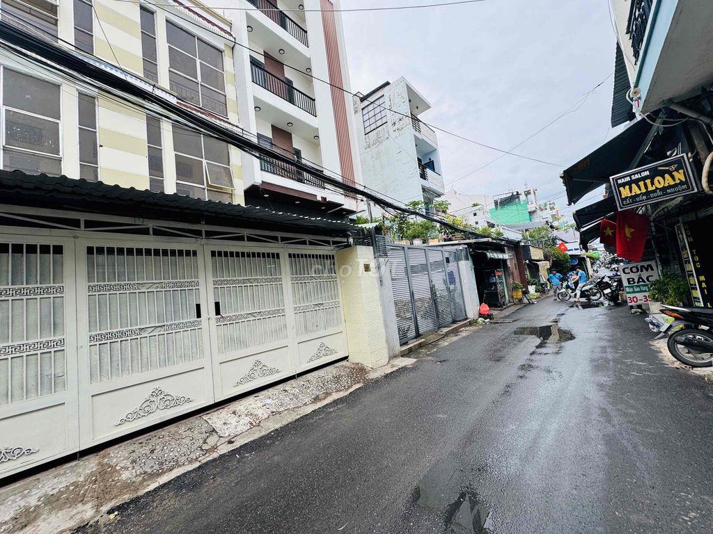 bán nhà mặt tiền
