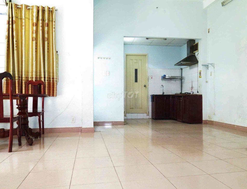 Nhà ở 1 trệt 1 lầu thoáng mát kiên cố địa chỉ 1 xẹt