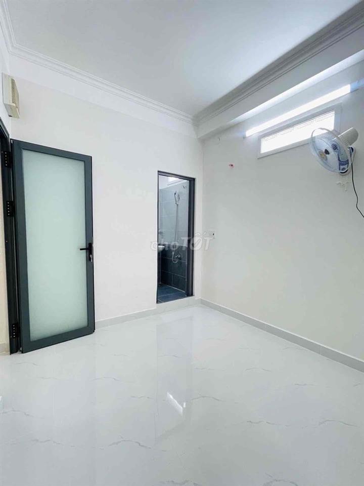 🏡PHAN VĂN TRỊ,P11,BÌNH THẠNH HẼM XE HƠI 4PHÒNG Sân xe,full nội thất