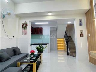🏡PHAN VĂN TRỊ,P11,BÌNH THẠNH HẼM XE HƠI 4PHÒNG Sân xe,full nội thất