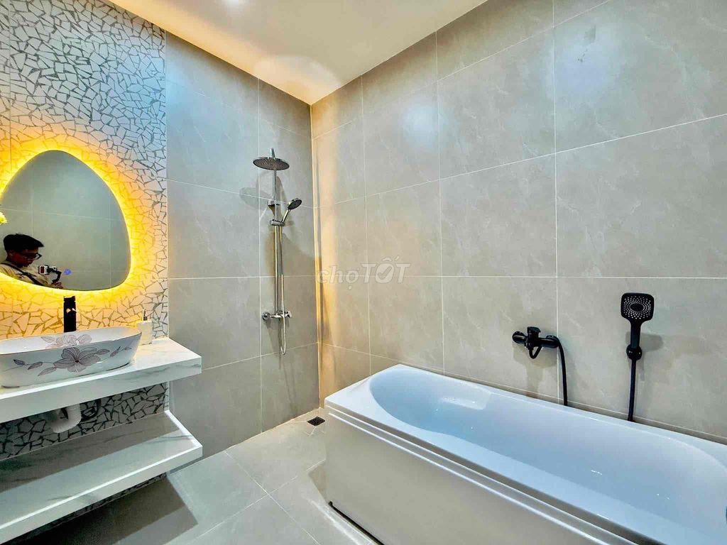ĐINH BỘ LĨNH,p26 BÌNH THẠNH Giáp Q1• ⚡️5TẦNG•36m2 cách mặt ti