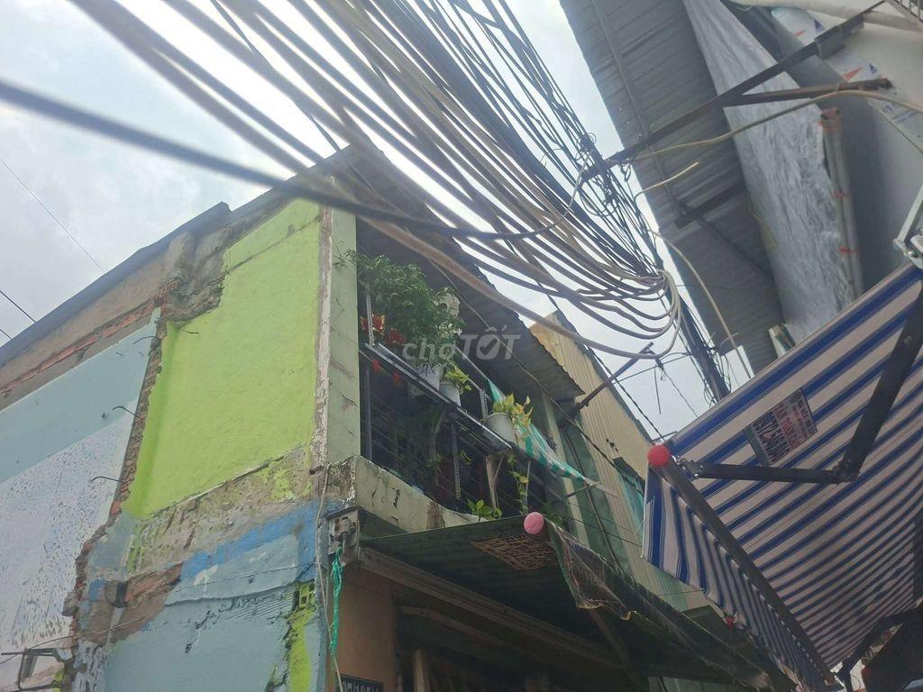 CẦN BÁN