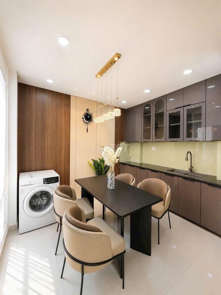 Bán nhà giá tốt khu vực Quận Bình Thạnh đường Phan Văn Hân