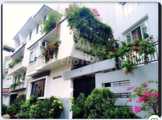 Mua nhà tặng phòng thu chuyên nghiệp - *** tại Nơ Trang Long.