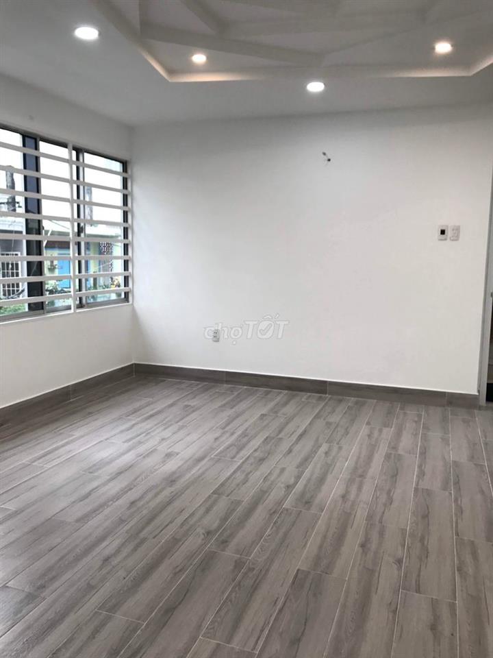 Mua nhà tặng phòng thu chuyên nghiệp - *** tại Nơ Trang Long.
