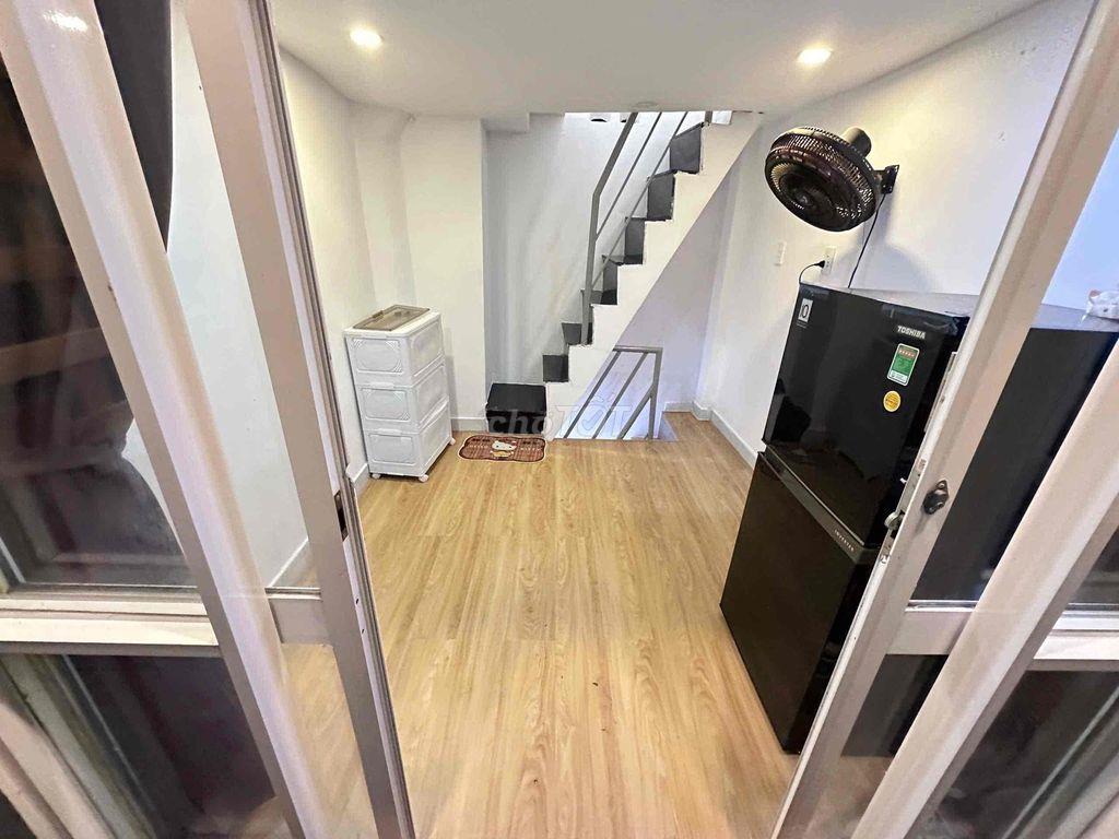 Nhà không lộ giới Bình Thạnh