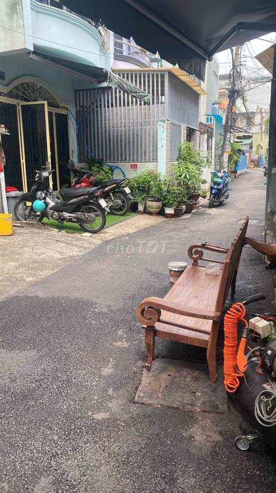 về quê ở bán lại