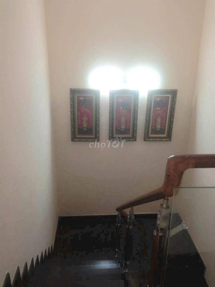 ​Nhà 2 tầng chợ Bà Chiểu Bình Thạnh - 76.5m² sổ hồng hoàn công