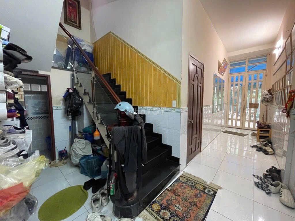 BÁN NHÀ CẤP 2 ĐẸP TRUNG TÂM BÌNH THẠNH – SÁT CHỢ BÀ CHIỂU