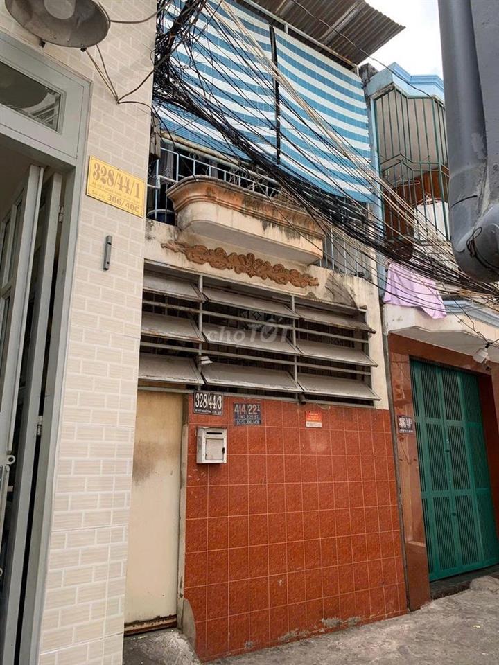 CHÍNH CHỦ CẦN BÁN NHÀ TRUNG TÂM TP. HCM.