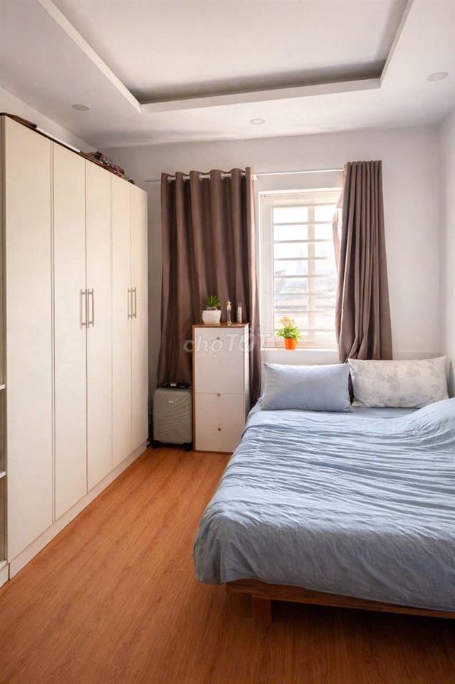 Nhà Vũ Tùng cần bán