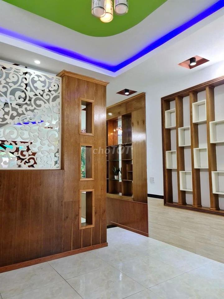 Cần cho thuê nhà HXH 262/3A Huỳnh Văn Bánh P.11 Q.Phú Nhuận