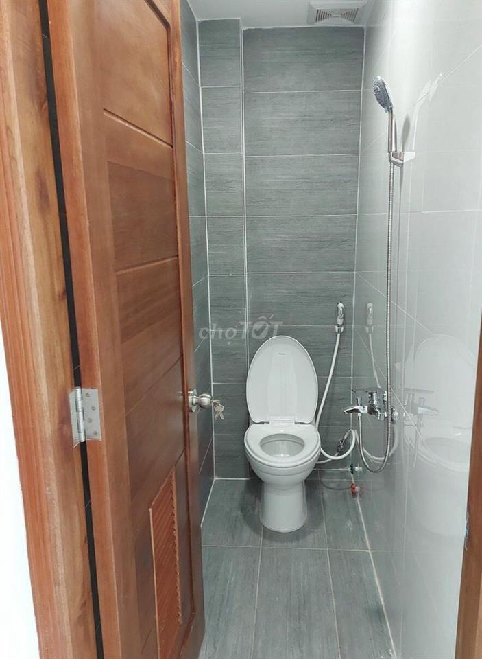 Cho thuê nhà 172/3B Đặng Văn Ngữ, Phường 10, Quận Phú Nhuận