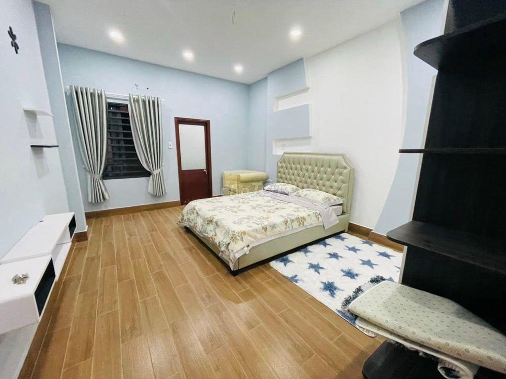 Cho thuê gấp nhà HXT 118/2A Đ.Bạch Đằng, P.24, Q. Bình Thạnh