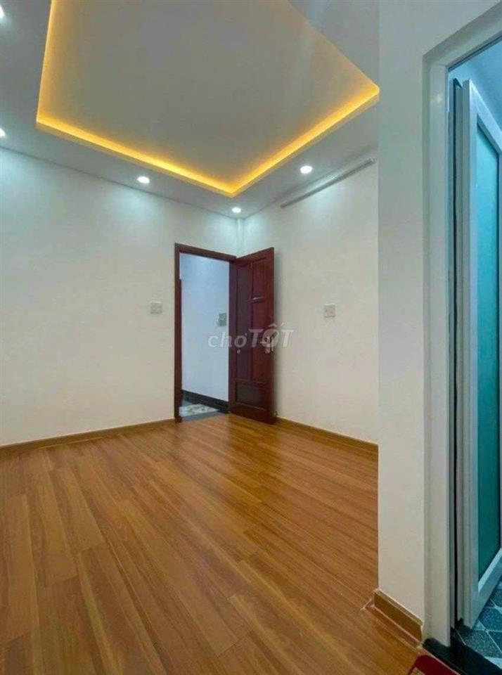 Cần cho thuê gấp nguyên căn HXT 57/3A Lê Quang Định, Phường 14, Q.BT
