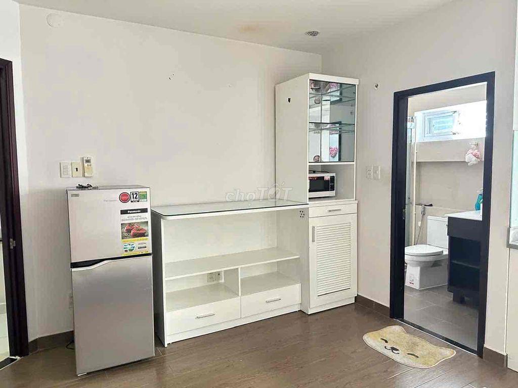 Cho thuê Phòng full nội thất HXH 297 Huỳnh Văn Bánh P13 Phú Nhuận