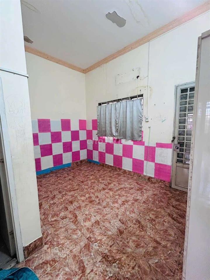 Cho thuê lâu dài buôn bán hoặc làm cái gì hợp pháp