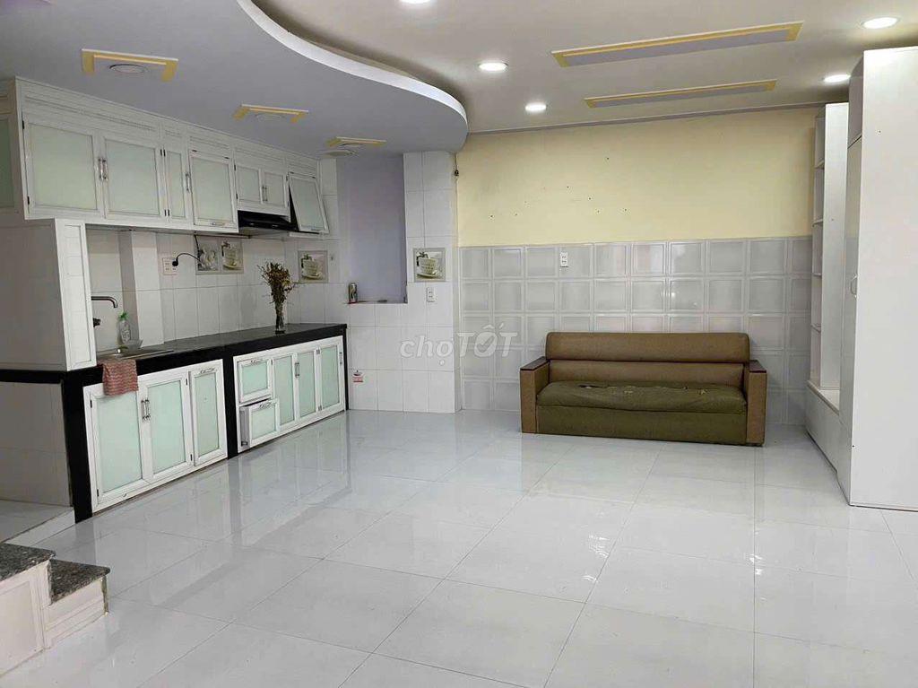 nhà gần mt vị trí đẹp 5,5x10 tr L 1 lầu 3pn ng. Văn Lạc bình thạnh