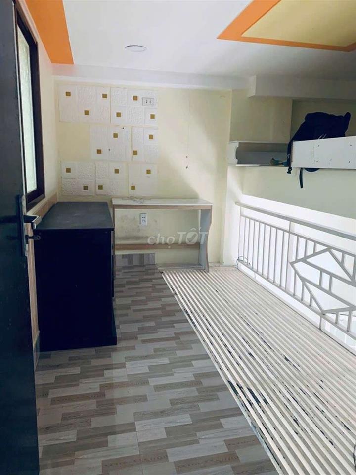 nhà gần mt vị trí đẹp 5,5x10 tr L 1 lầu 3pn ng. Văn Lạc bình thạnh