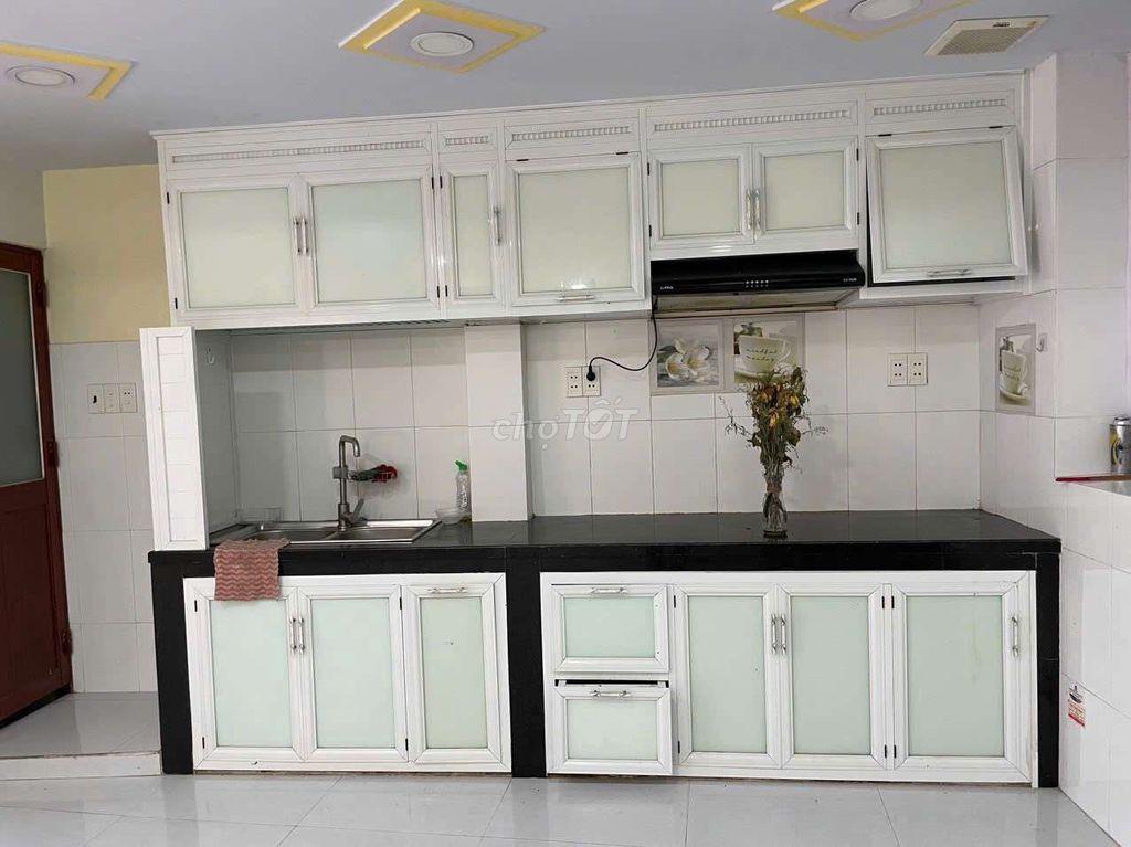 nhà gần mt vị trí đẹp 5,5x10 tr L 1 lầu 3pn ng. Văn Lạc bình thạnh