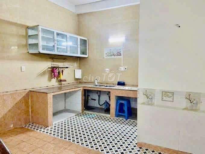 nhà nc sát mt hxh tr 3 lầu 3pn Bành Văn Trân p7 Q.tân binhd