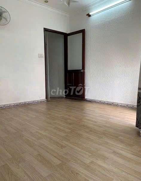 nhà nc sát mt hxh tr 3 lầu 3pn Bành Văn Trân p7 Q.tân binhd