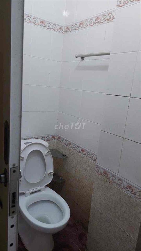 nhà nc trêt 2 lầu sân thượng 3pn 3vs phạm văn hai p3 tân bình