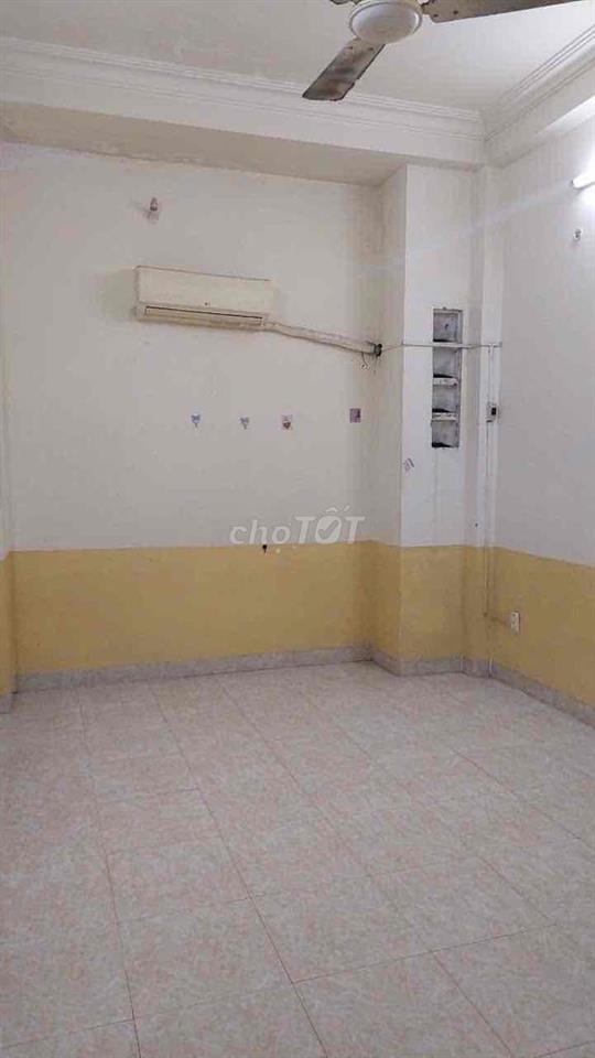 nhà nc trêt 2 lầu sân thượng 3pn 3vs phạm văn hai p3 tân bình