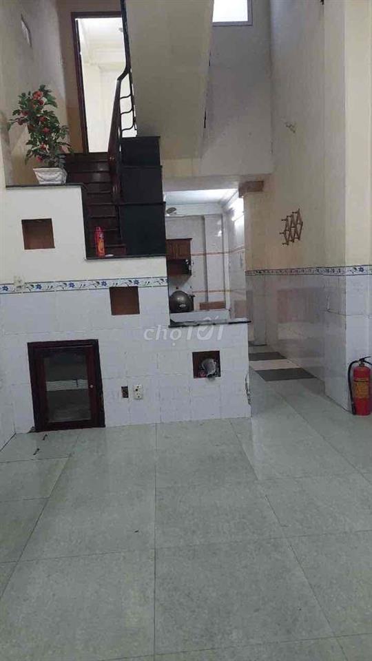 nhà nc trêt 2 lầu sân thượng 3pn 3vs phạm văn hai p3 tân bình