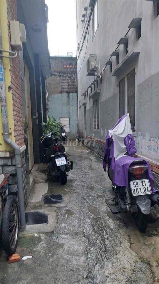 nhà nc trêt 2 lầu sân thượng 3pn 3vs phạm văn hai p3 tân bình