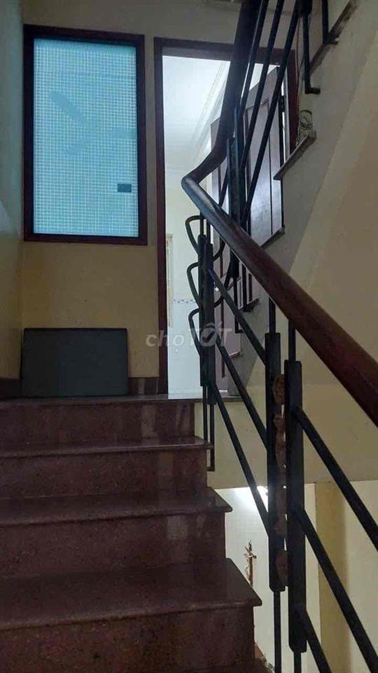 nhà nc trêt 2 lầu sân thượng 3pn 3vs phạm văn hai p3 tân bình