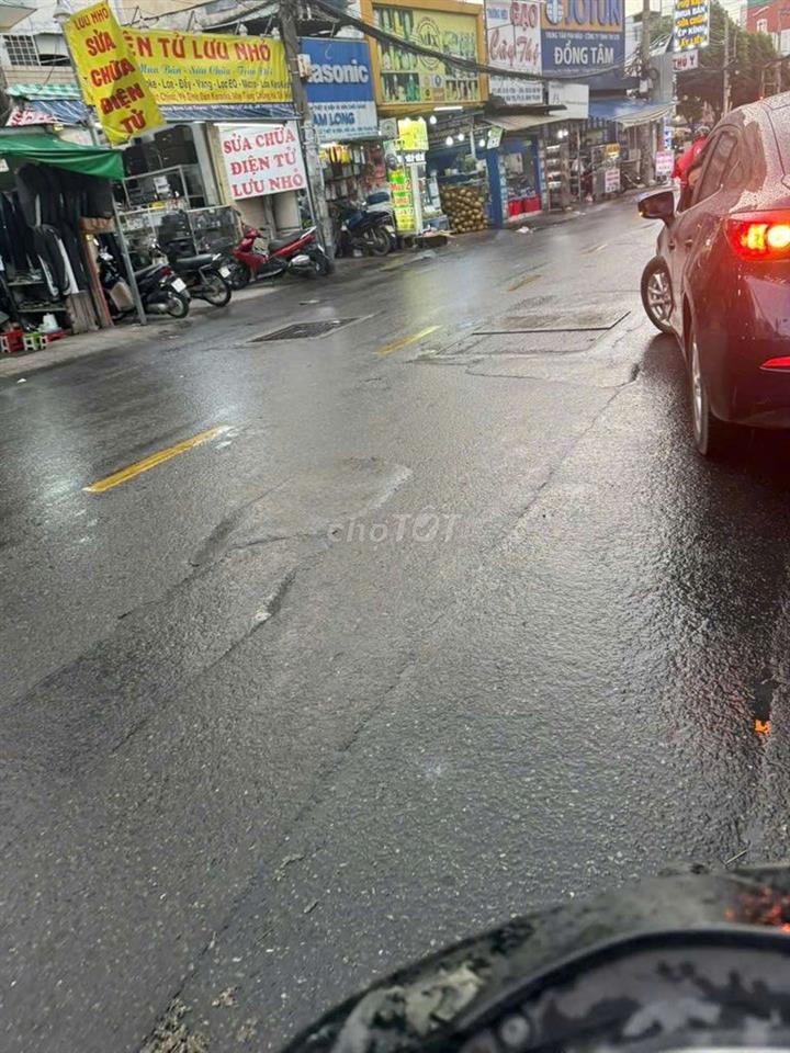 nhà nc mt đường 3,2x16m 1 lững phan Văn trị p12 Q.bình thạnh