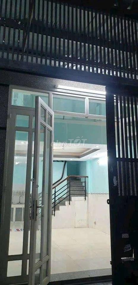 nhà nc hxh vị trí đẹp 2 lầu st 3pn 3vs Lê văn sỹ p9 Q3 