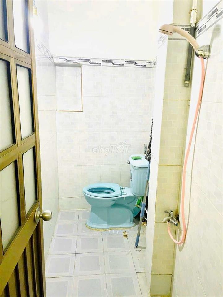 nhà nc full nội thất 6x6 tr lầu 1pn rộng 2vs CMT8 P10 Q3
