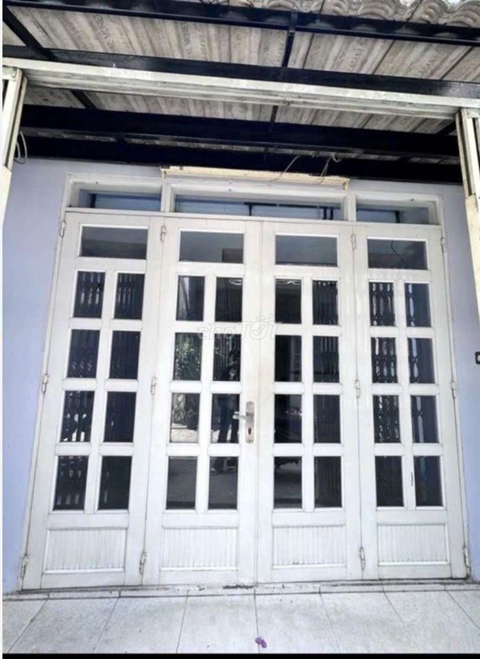 nhà nc tr L 2 lầu st 3pn 3vs Cách mạng tháng 8  p5 Q.TÂN bình